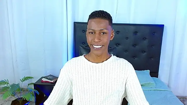 Snapshot of maiki18_ chatting on March 2026 08:48:01 PM maiki18 online show from March 2026 08:48:01 PM