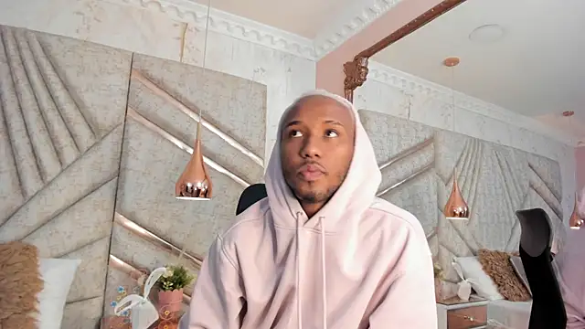 JamesParck online show from February 2025 12:16:01 PM