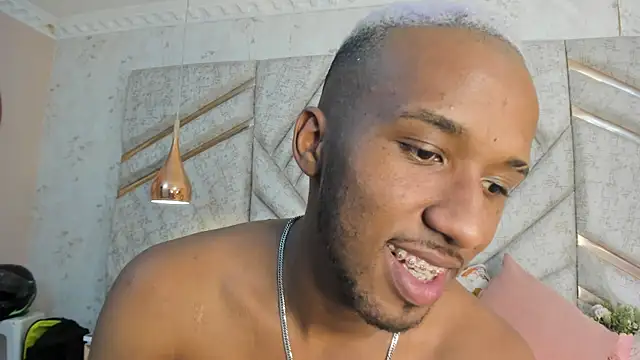 JamesParck online show from February 2025 06:16:01 PM