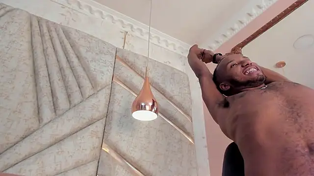 JamesParck online show from March 2025 06:11:02 PM