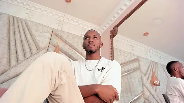 JamesParck online show from March 2025 06:25:01 PM