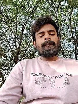 rayhan085 online show from December 2025 09:02:01 AM