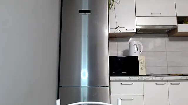 SierraSky  online show from March 2026 06:12:02 PM