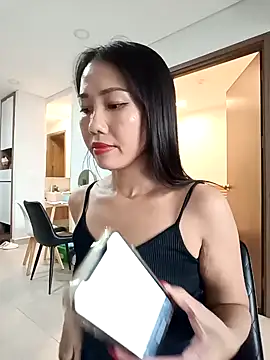 Snapshot of Sugar2k5 chatting on December 2024 04:26:01 AM Sugar2k5 online show from December 2024 04:26:01 AM