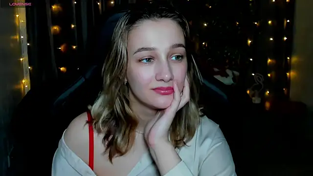 Sinty Noria online show from March 2025 07:21:02 AM