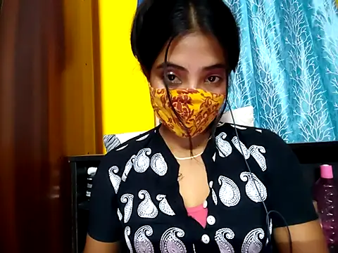 cutesoma2 online show from March 2026 05:28:01 PM