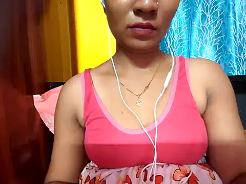 Snapshot of cutesoma2 chatting on June 2026 11:14:01 AM cutesoma2 online show from June 2026 11:14:01 AM