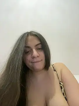 Snapshot of ayshalove chatting on March 2025 06:09:01 PM ayshalove online show from March 2025 06:09:01 PM