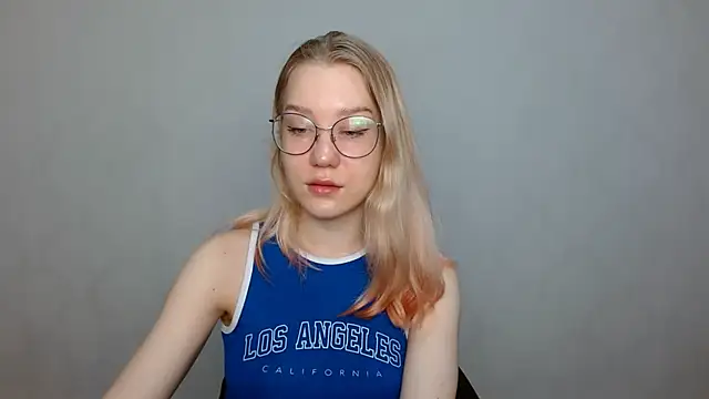 cindi hot online show from February 2025 10:13:02 AM