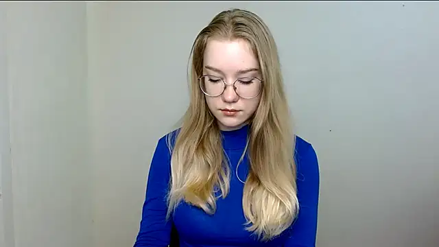 cindi hot online show from May 2026 10:21:02 AM
