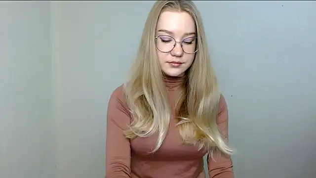 cindi hot online show from May 2026 09:51:02 AM