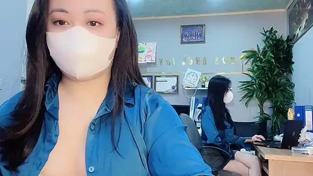 Bamboo Swetie online show from December 2024 02:27:01 PM