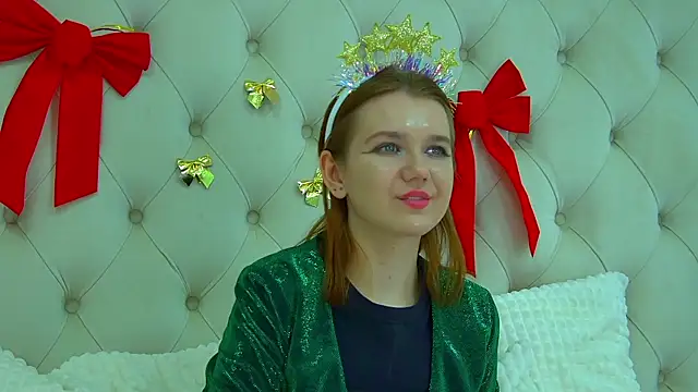 LessySmith online show from December 2024 12:56:01 PM