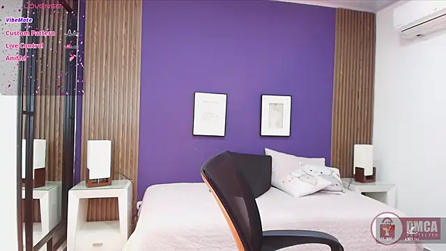 Snapshot of alina_martinelli chatting on December 2024 12:56:01 PM alina martinelli online show from December 2024 12:56:01 PM