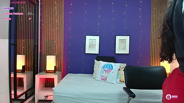 Snapshot of alina_martinelli chatting on October 2025 11:29:02 AM alina martinelli online show from October 2025 11:29:02 AM