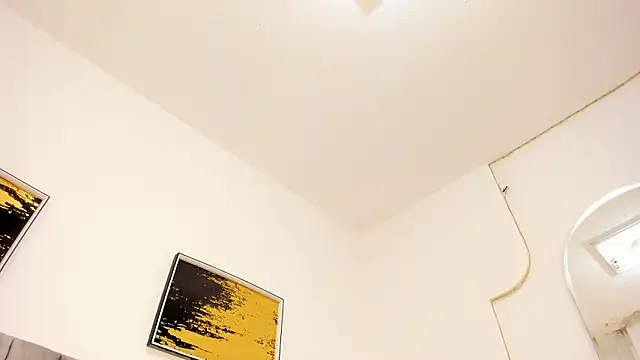 kareena basu online show from February 2026 06:22:01 AM