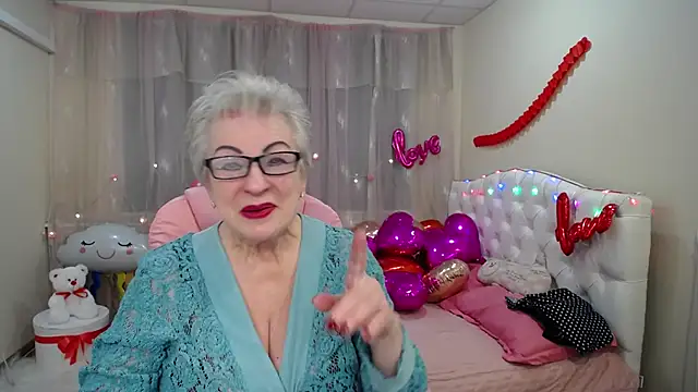 KayleSmoll online show from January 2025 07:29:02 PM