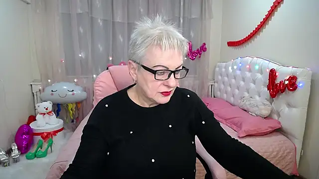 KayleSmoll online show from February 2025 07:16:02 PM