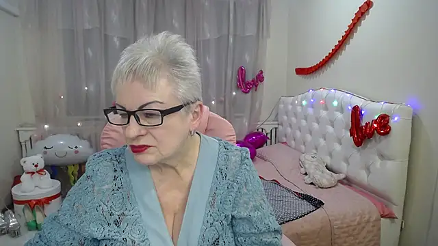 KayleSmoll online show from March 2025 10:17:02 PM