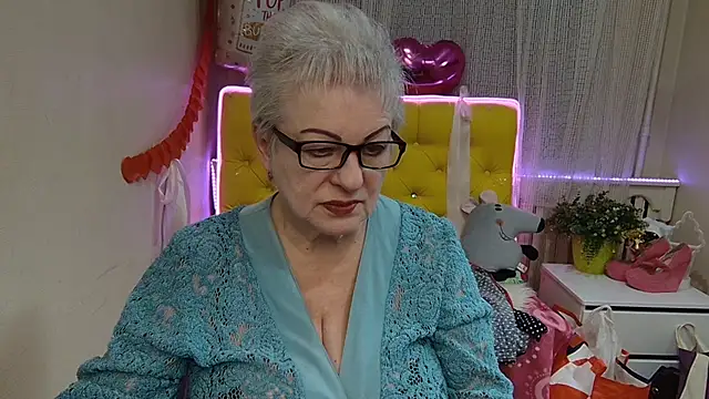 KayleSmoll online show from March 2025 07:46:02 PM