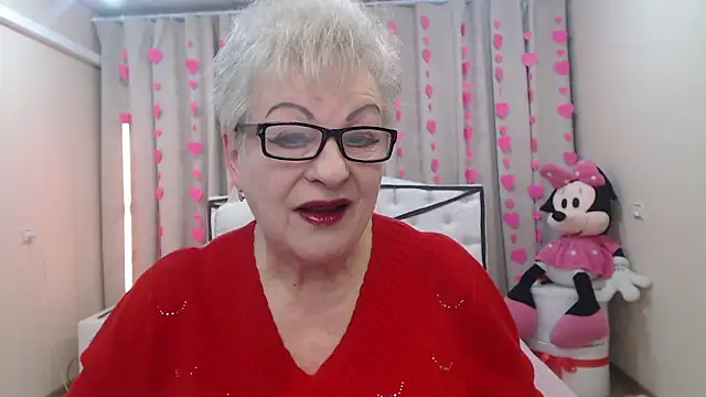 KayleSmoll online show from February 2026 08:02:01 PM