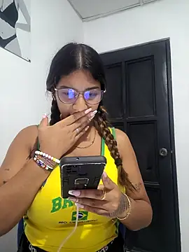 Snapshot of Sofythom1 chatting on November 2025 03:16:01 AM Sofythom1 online show from November 2025 03:16:01 AM