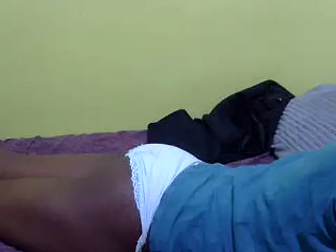 Snapshot of QUEEN-LIZ chatting on March 2025 11:55:02 AM QUEEN-LIZ online show from March 2025 11:55:02 AM