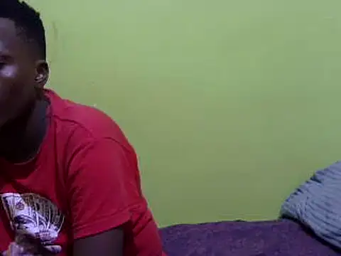 Snapshot of QUEEN-LIZ chatting on March 2025 09:37:02 AM QUEEN-LIZ online show from March 2025 09:37:02 AM