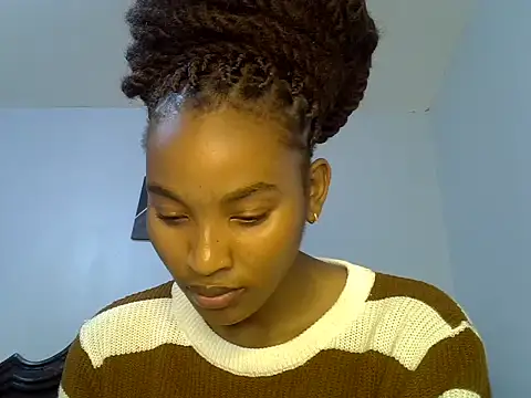 cute-alexis online show from May 2026 08:37:01 PM