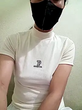 YunLem online show from February 2025 02:27:02 PM