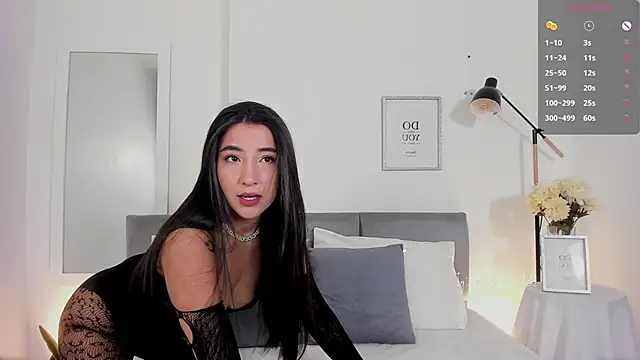 Hannaos online show from November 2025 11:11:01 AM