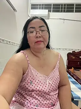 NDith online show from November 2025 11:25:01 PM