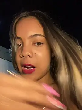 NAUGHTY LITTLE 18 online show from February 2025 01:04:01 AM