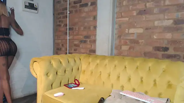 Kylie Hairy Bbc online show from September 2025 02:52:01 PM