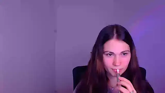 Loon Amore online show from January 2025 07:32:01 PM