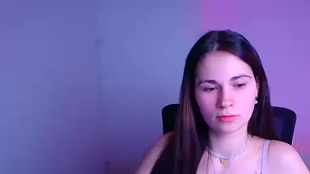 Loon Amore online show from February 2025 11:17:01 PM