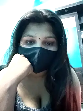 Snapshot of Priya-89 chatting on December 2024 07:04:02 AM Priya-89 online show from December 2024 07:04:02 AM