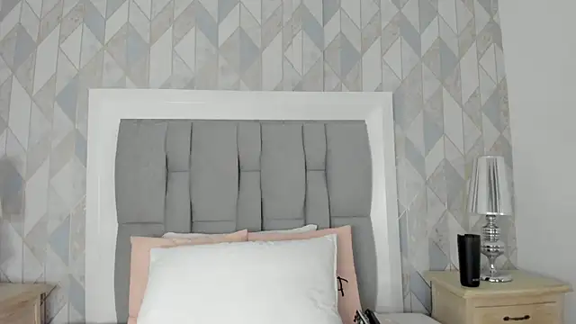 anais cooper online show from February 2026 11:09:02 AM