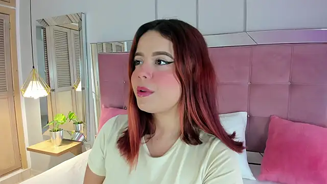 AkiraKings online show from February 2025 03:32:01 AM