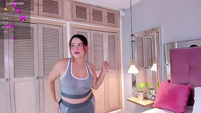 AkiraKings online show from March 2025 04:04:01 AM