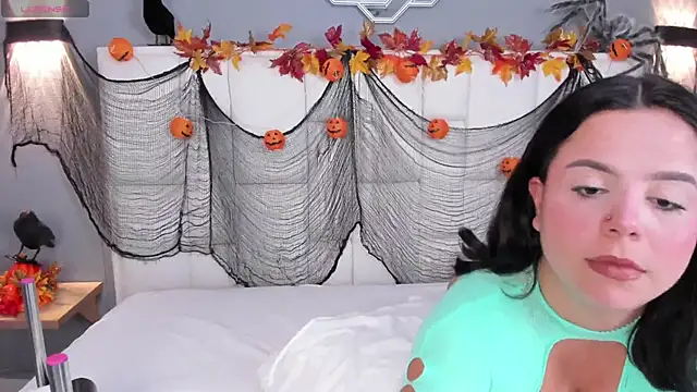 AkiraKings online show from October 2025 04:24:02 AM