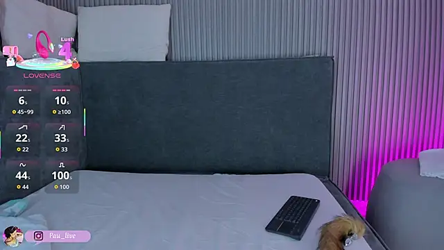 Snapshot of pau_live chatting on October 2025 09:00:02 AM pau live online show from October 2025 09:00:02 AM