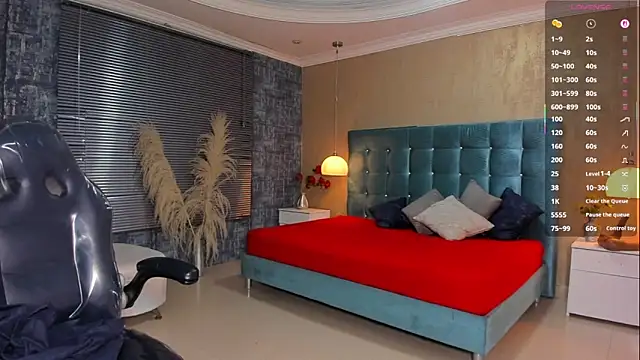 Snapshot of MelanieRioss chatting on March 2026 01:51:03 PM MelanieRioss online show from March 2026 01:51:03 PM