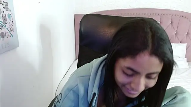 shaneelle online show from September 2025 03:09:02 AM