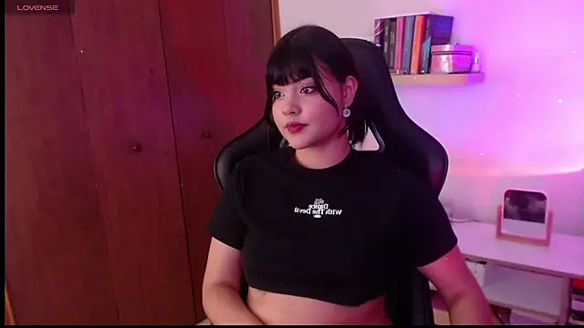 SusyAlvarez online show from November 2025 09:17:01 PM