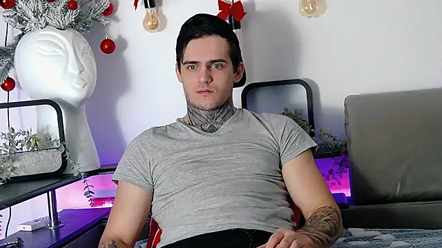 Snapshot of CarterCole chatting on January 2025 06:58:02 AM CarterCole online show from January 2025 06:58:02 AM