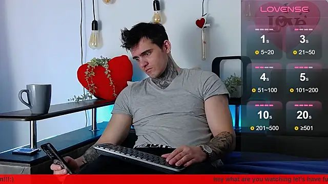 Snapshot of CarterCole chatting on February 2025 08:11:02 AM CarterCole online show from February 2025 08:11:02 AM