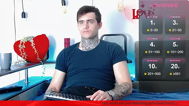 Snapshot of CarterCole chatting on February 2025 07:04:02 AM CarterCole online show from February 2025 07:04:02 AM