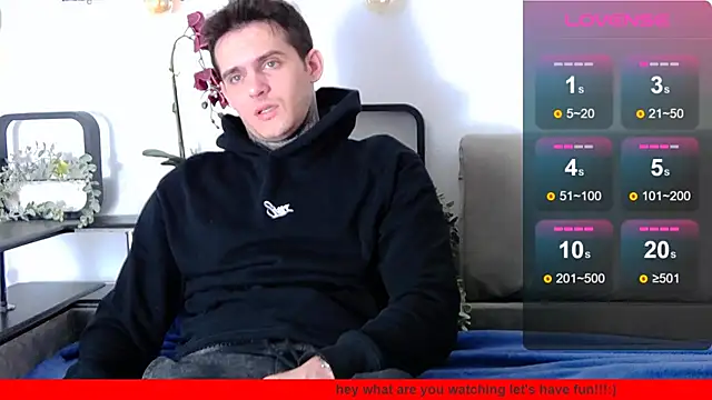 Snapshot of CarterCole chatting on March 2025 08:08:01 AM CarterCole online show from March 2025 08:08:01 AM