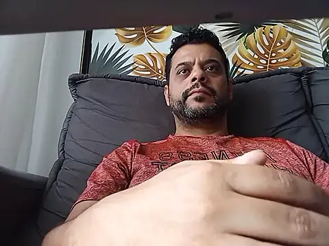 HornyBeachBoyBR online show from November 2025 01:55:01 PM